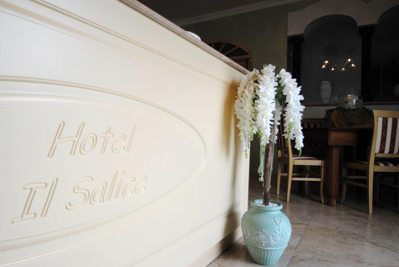 Il Salice Hotel Civitella Del Tronto Eksteriør billede
