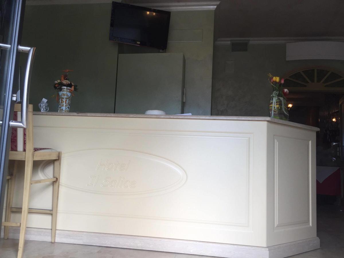 Il Salice Hotel Civitella Del Tronto Eksteriør billede